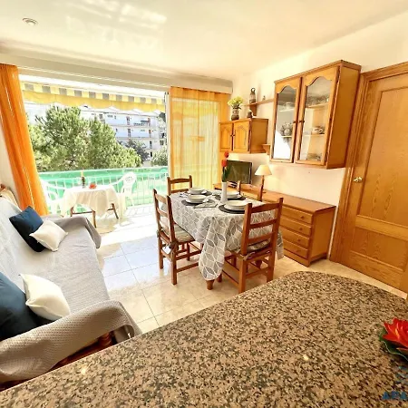 Apartbeach Sayonara Family * Salou